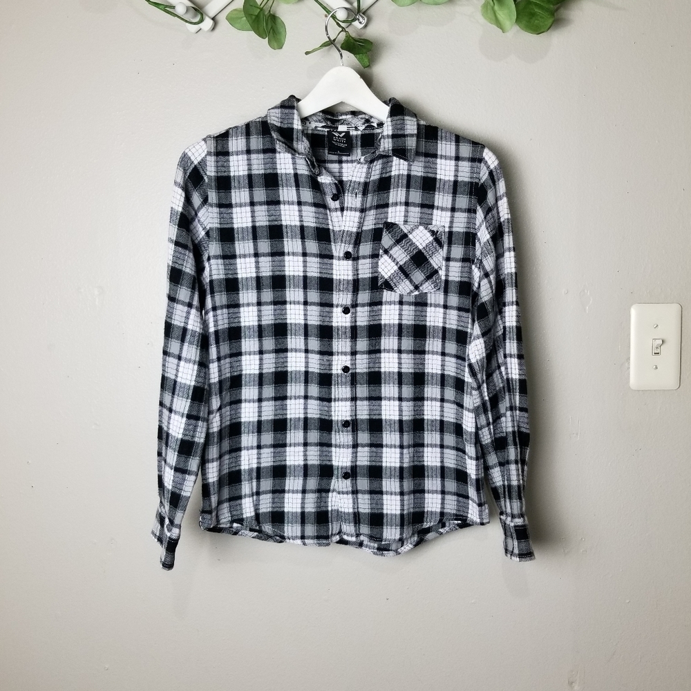 Shaun White flannel boys shirt size L
